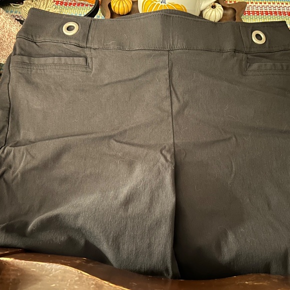Maurices Pants - Picture 4 of 6